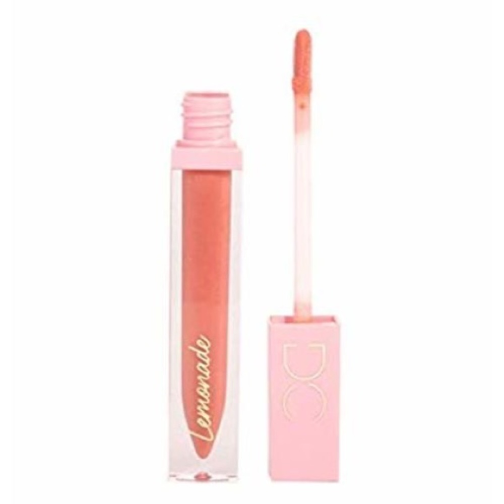 🍑☕️DOMINIQUE COSMETICS- PEACH TEA LIP GLOSS🍑☕️